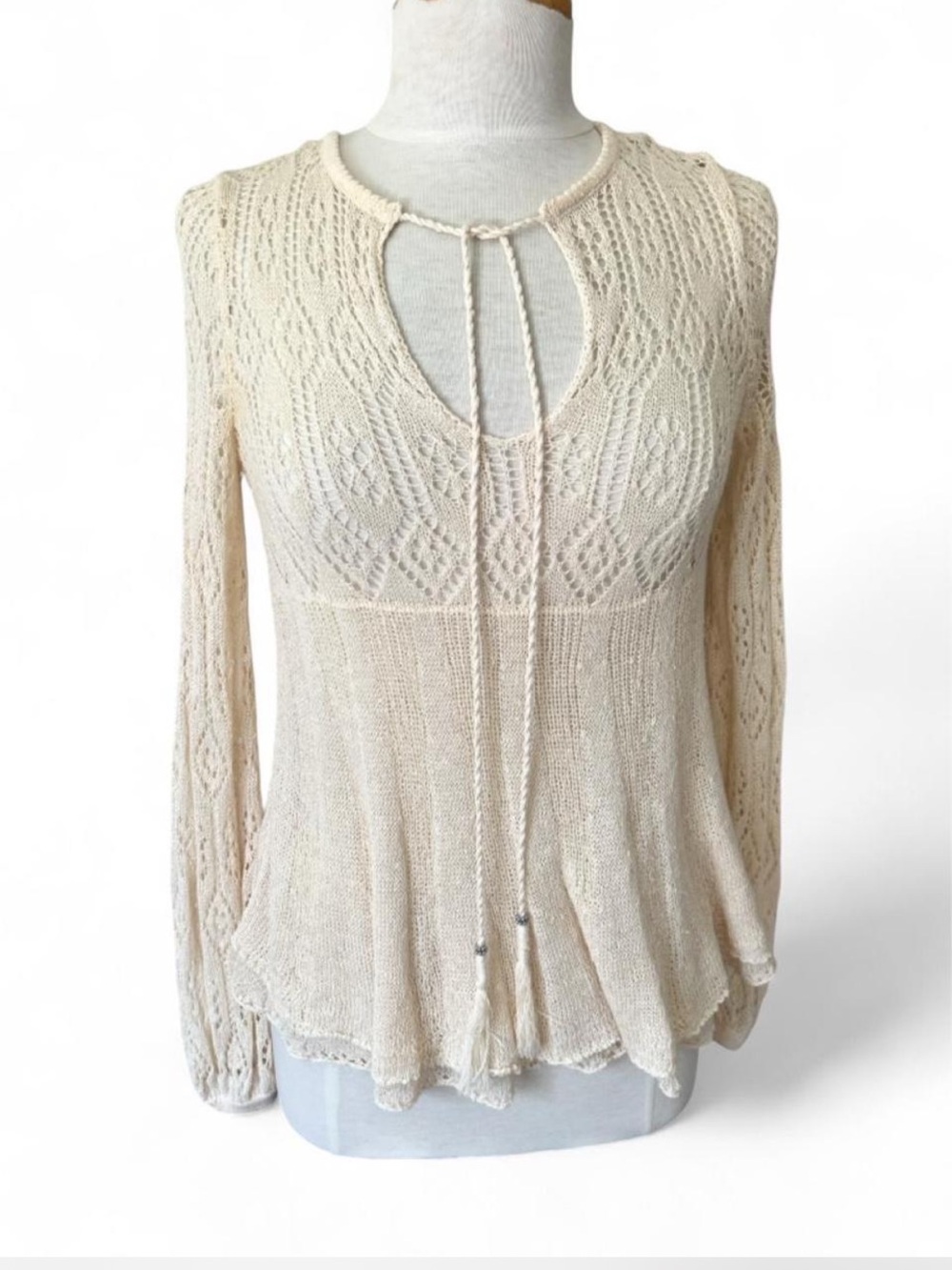 Free People Cream
Crochet Pointelle Knit Babydoll Top
Size Small